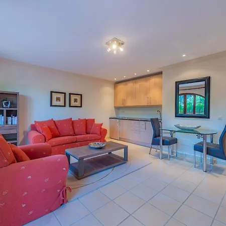 B&B Villa Belmundo - Puerto Banús Bed and breakfast *
