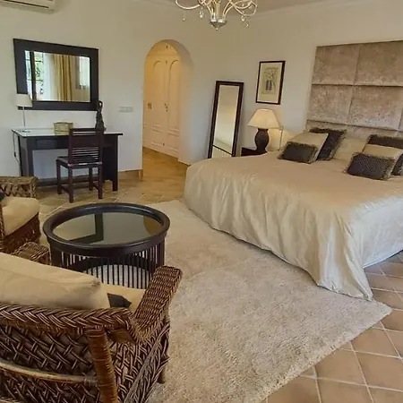 B&B Villa Belmundo - Puerto Banus *